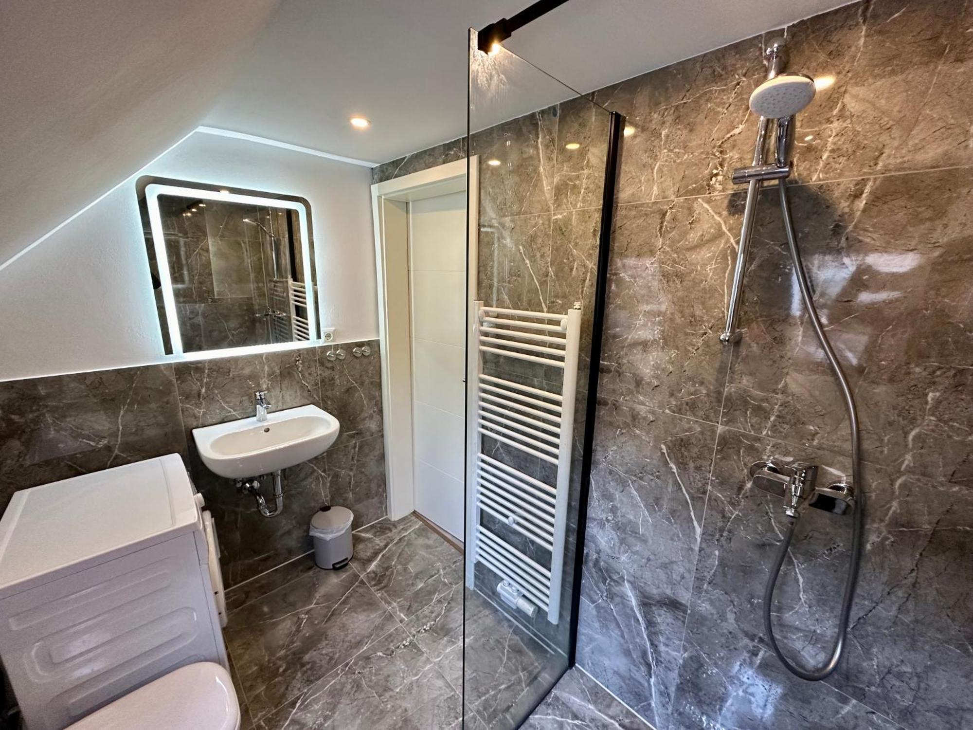 Durmaz Hotel Hannover Ngoại thất bức ảnh