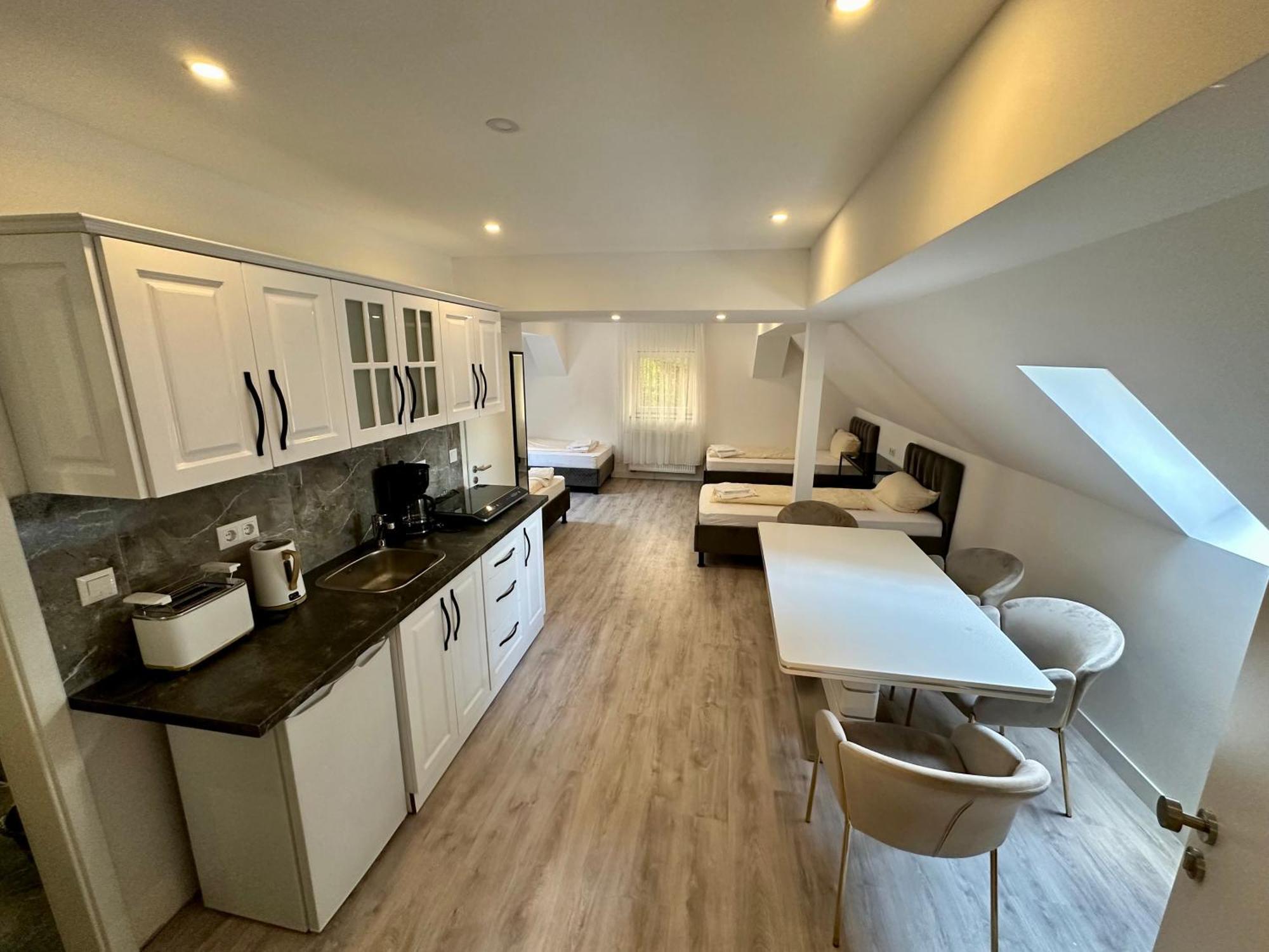 Durmaz Hotel Hannover Ngoại thất bức ảnh