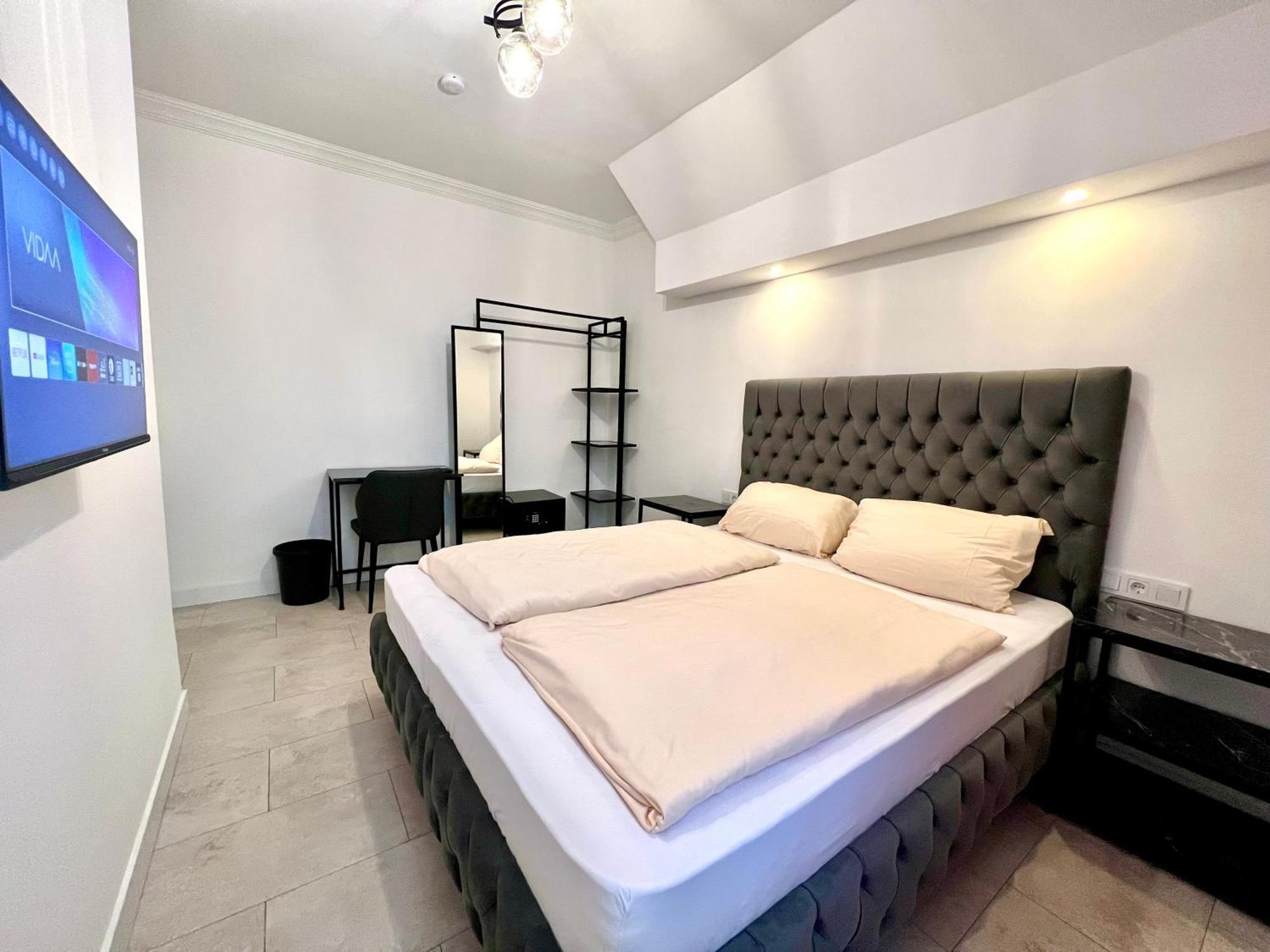 Durmaz Hotel Hannover Ngoại thất bức ảnh