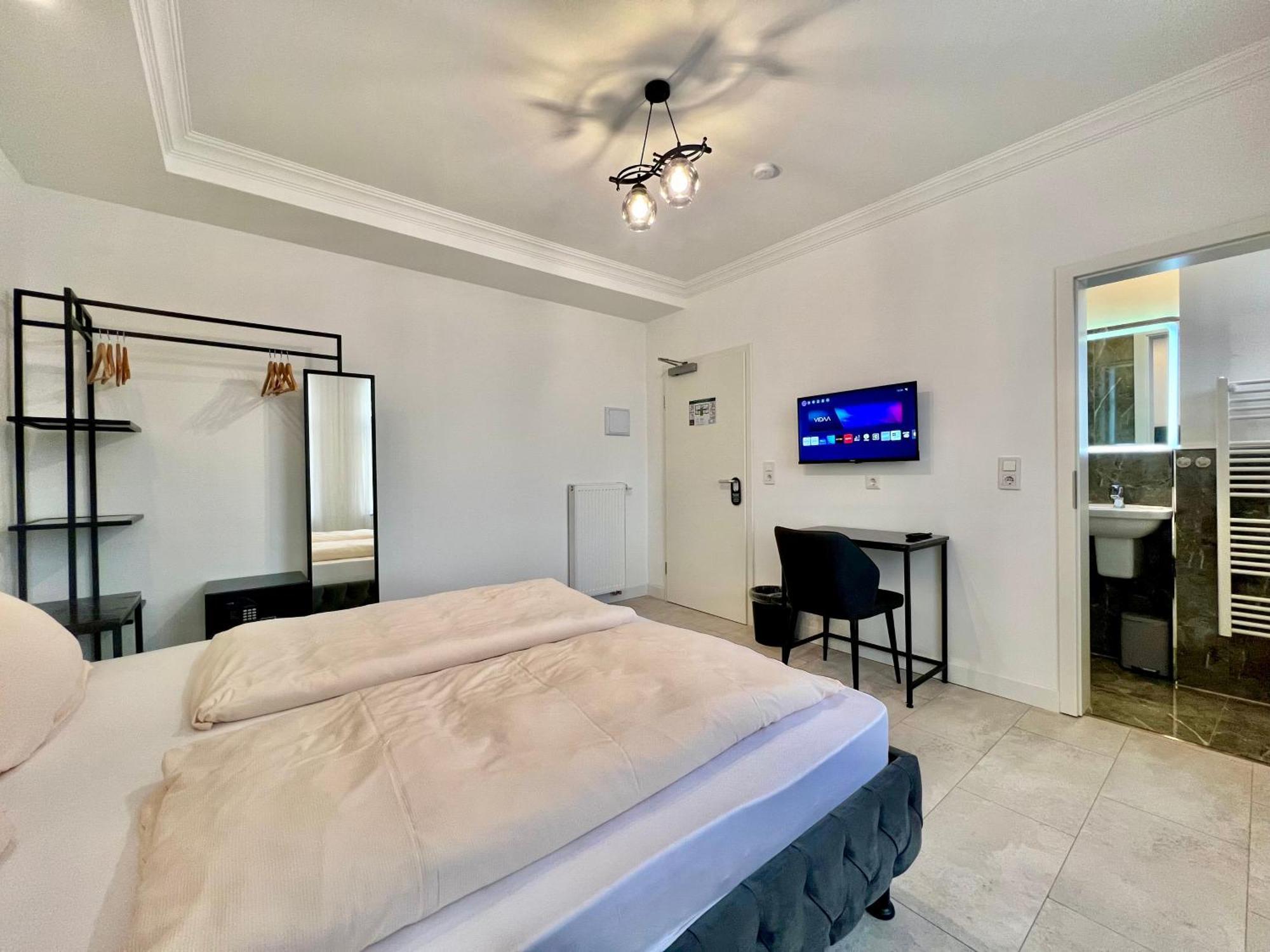 Durmaz Hotel Hannover Ngoại thất bức ảnh